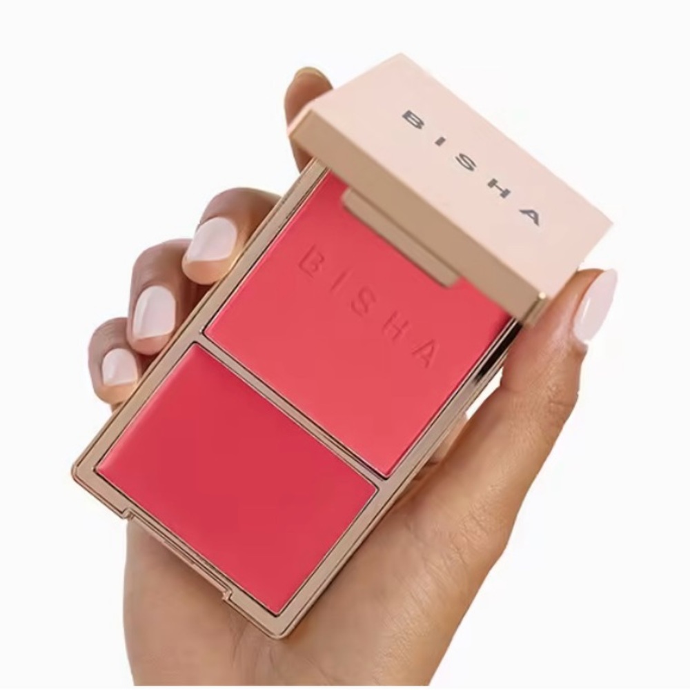 BISHA Essential Duo Blush In Bahamas (Peachy Coral)